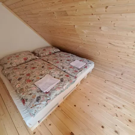 Apartman Se Saunou A Vinny Sklep Zivjeli Jevisovka Exterior photo
